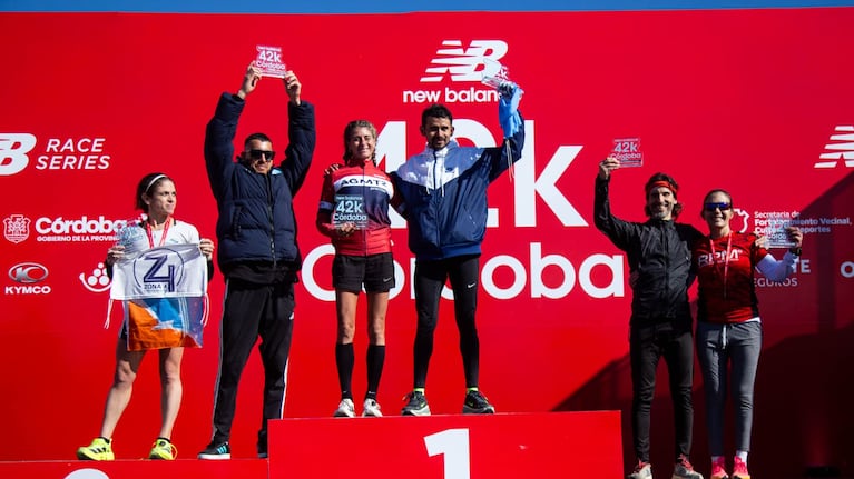 La Maratón Ciudad de Córdoba se corrió este domingo por las calles de la ciudad.