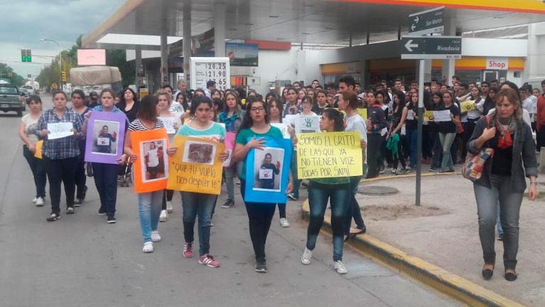 La marcha del silencio por el femicidio de Samantha