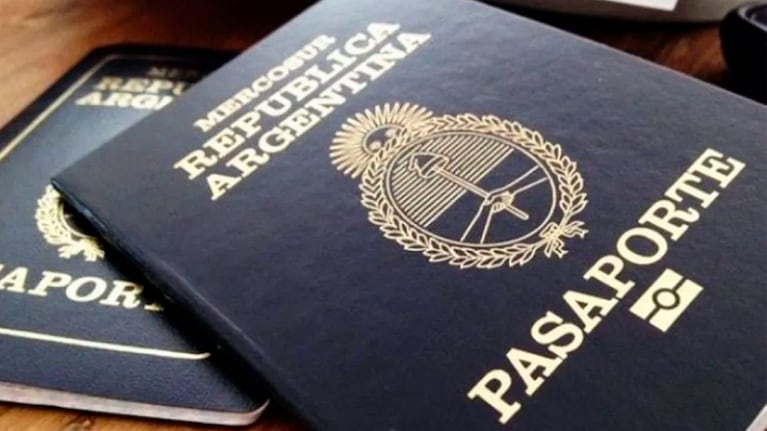 La medida agiliza el trámite para aquellos menores con pasaporte ordinario.