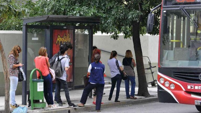 La medida rige desde este sábado.
