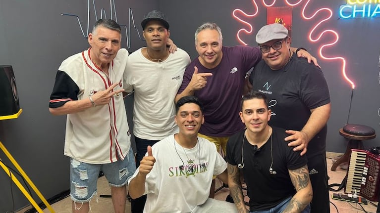 La Mega Banda de Rodrigo en el Show de La Monada.