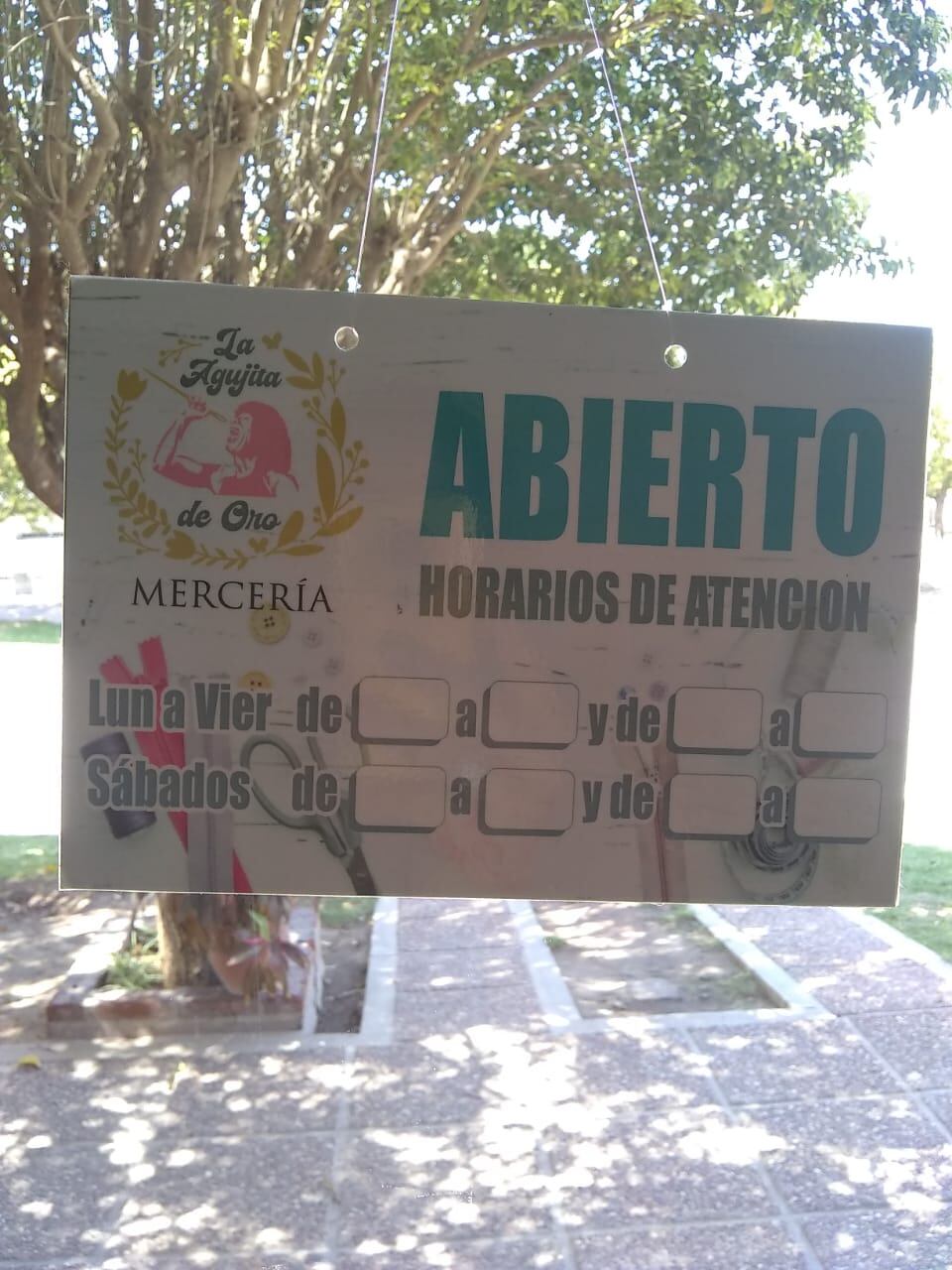La mercería de Río Segundo lleva el nombre de un famoso tema de La Mona Jiménez.