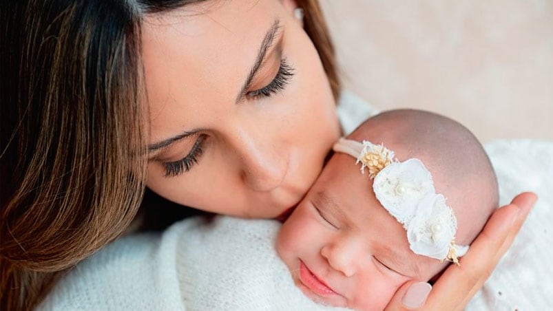 La modelo y su beba de dos meses.