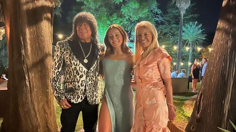 La Mona en el egreso de su nieta Paloma.