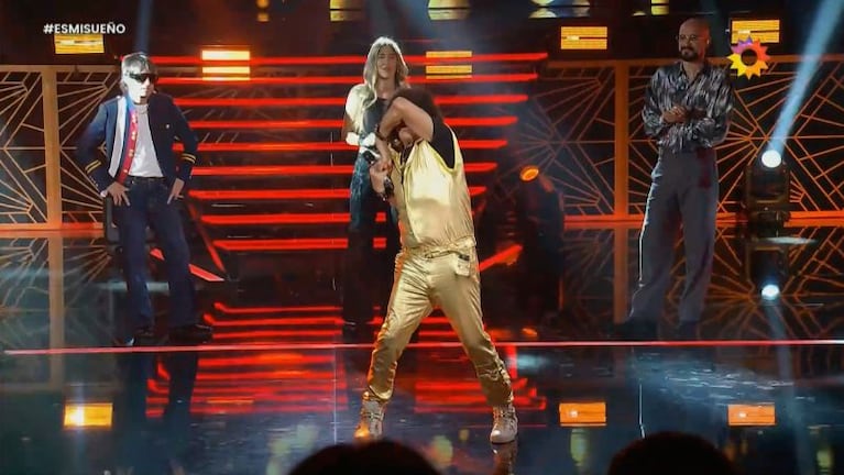 La Mona Jiménez deslumbró con su look dorado en "Es mi sueño":