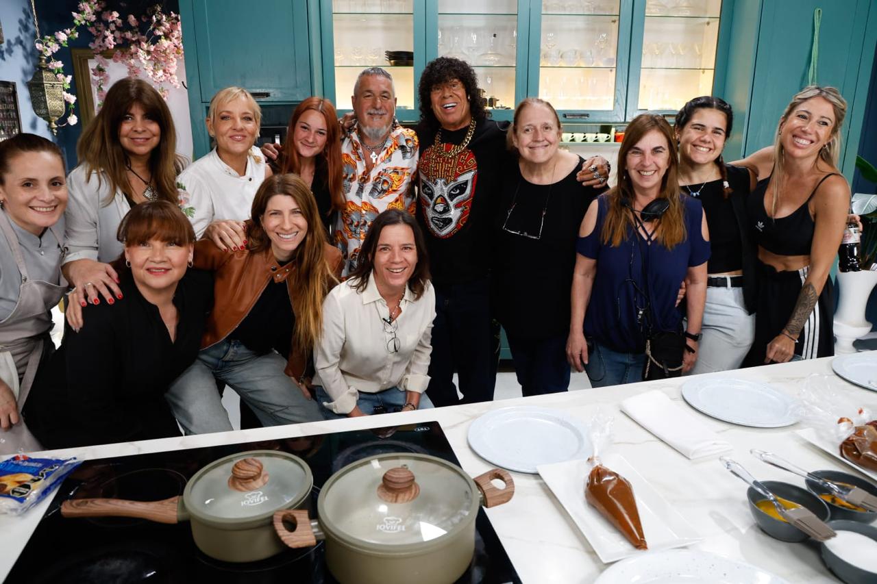 La Mona Jiménez en Almorzando con Juana.