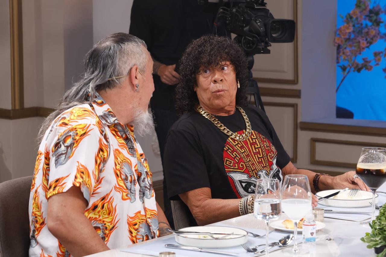 La Mona Jiménez en Almorzando con Juana.