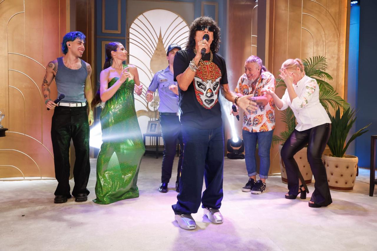 La Mona Jiménez en Almorzando con Juana.