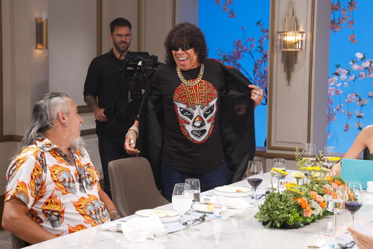 La Mona Jiménez en Almorzando con Juana.