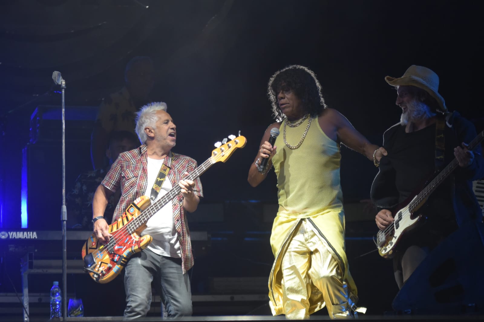 La Mona Jiménez, Micky Rodriguez y José Palazzo en Cosquín Rock