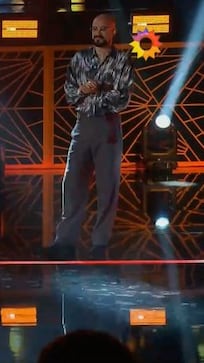 La Mona Jiménez sorprendió con un increíble vestuario en “Es mi sueño” y se chicaneó con Joaquín Levinton