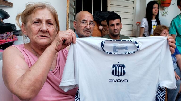 La mujer contó que crió a su nieto desde que era un niño. Foto: Néstor Ghino / El Doce.