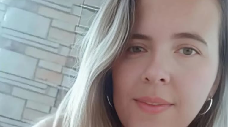 La mujer de 36 años fue hallada muerta por sus hijos.