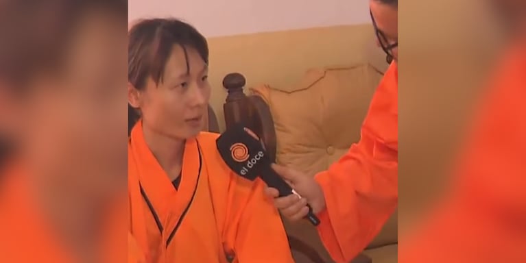 La mujer es de origen chino pero elige Mercado Libre para sus compras.