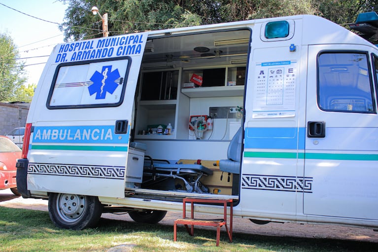 La mujer falleció pese a los trabajos de los médicos que llegaron al hogar.