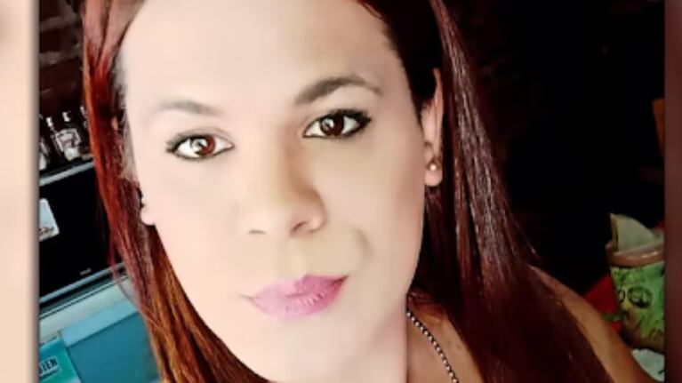 La mujer fue hallada muerta tras el aviso de vecinos por gritos extraños.