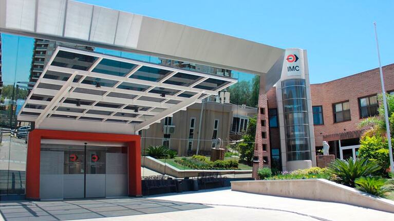La mujer ingresó al Cardiológico por sus propios medios.