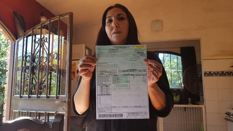 La mujer jura que no consumió lo que le facturaron.