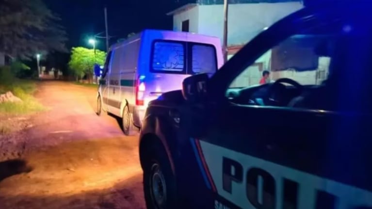La mujer pudo escapar y avisó a la Policía.