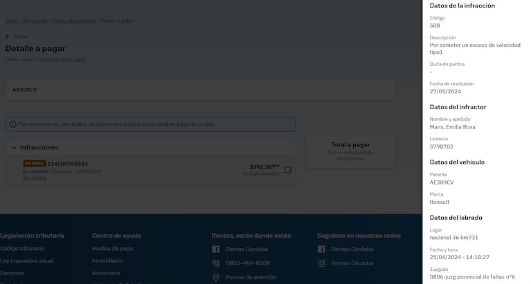La multa previa que registra la Koleos blanca.