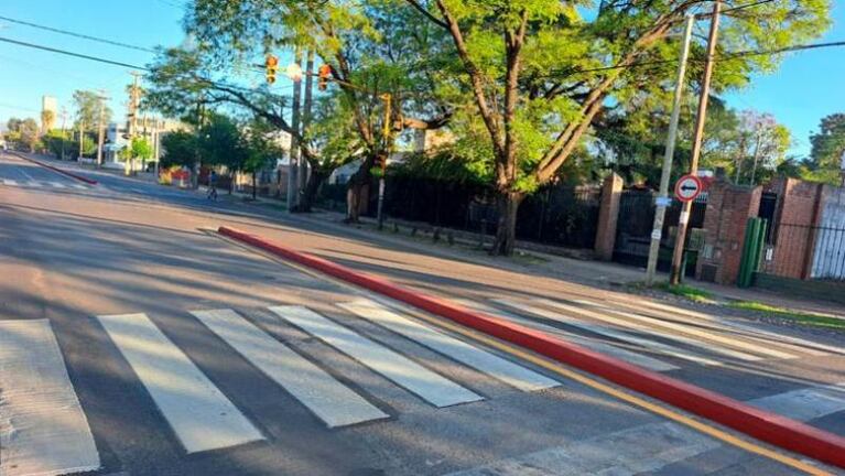 La Municipalidad admitió el error y abrió el cordón central en la Recta Martinolli