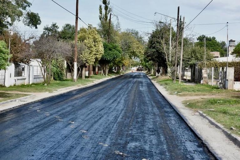 La Municipalidad continúa con obras de pavimentación