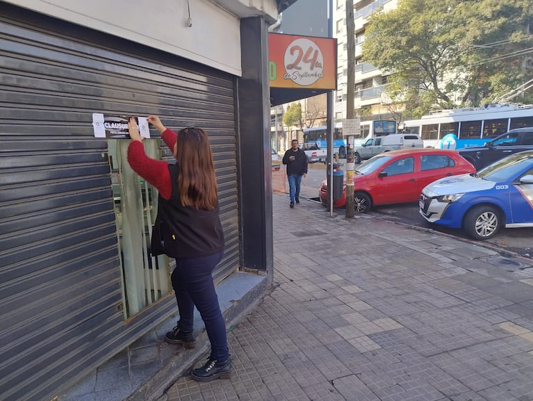 La Municipalidad de Córdoba clausuró tres locales.