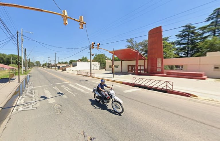 La nena quiso cruzar la avenida Juan B. Justo y un auto la atropelló.