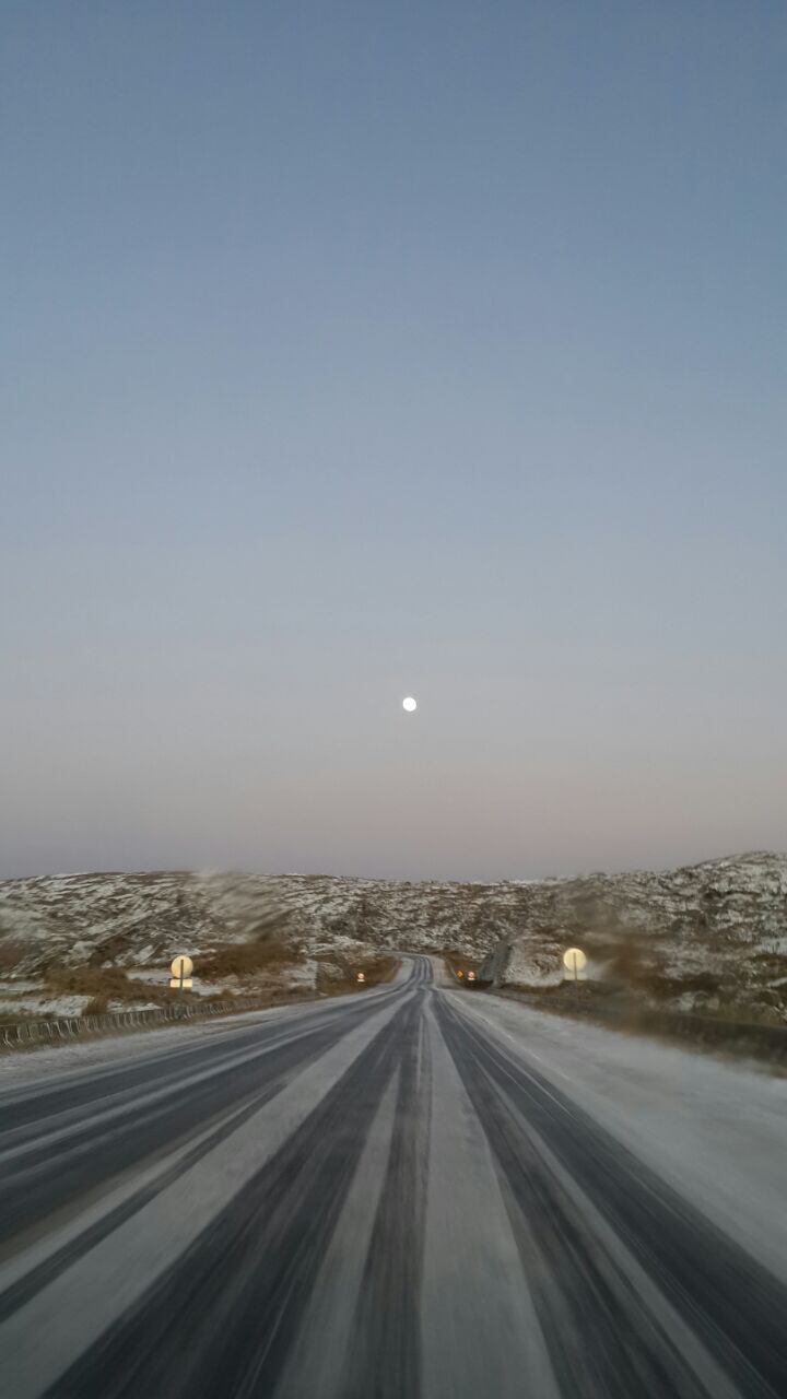 La nieve de hoy en el Camino a las Altas Cumbres. Foto: Sebastián Pfaffen. 