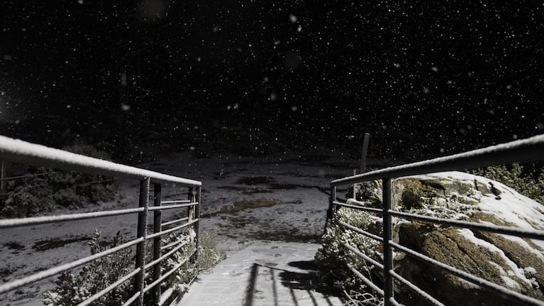 La nieve en el parador Giulio Cesare. Foto: Lucio Casalla / ElDoce.