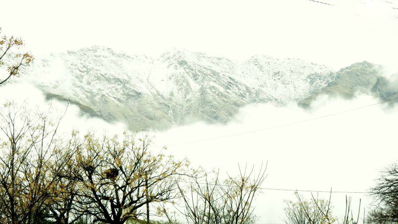 La nieve pintó su propio cuadro en Traslasierra. Foto: Maria Carlota