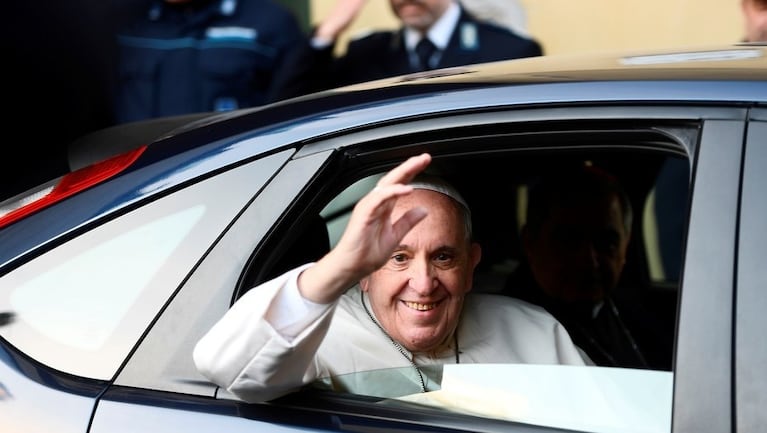 La nota sobre el Papa puso en alerta al sector más conservador de la Iglesia.