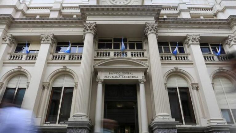 La nueva disposición del Banco Central para ayudar a monotributistas.