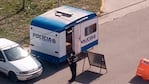 La oficial de policía fue filmada desde una habitación del hospital de Río Cuarto. (Captura video)