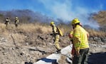 La orden de la Nación no llega y los bomberos siguen esperando.