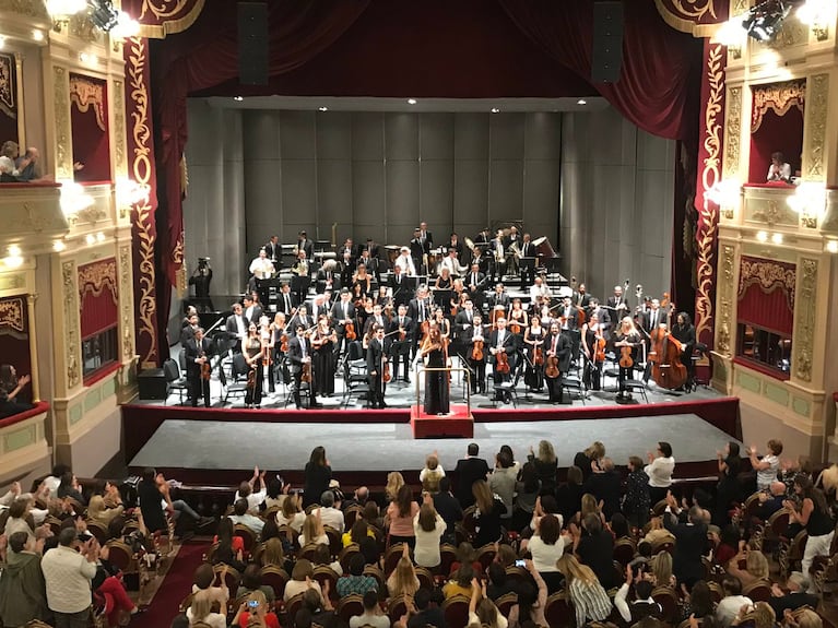 La Orquesta Sinfónica brilló en el renovado teatro. Foto: @ItalyInCordoba.