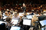 La orquesta tiene su lugar en el Teatro del Libertador.