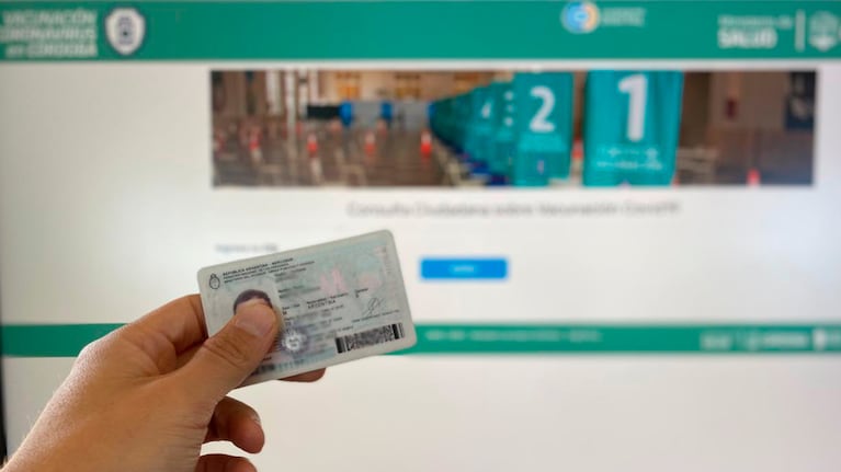 La página oficial para inscribirse hizo públicos datos privados.