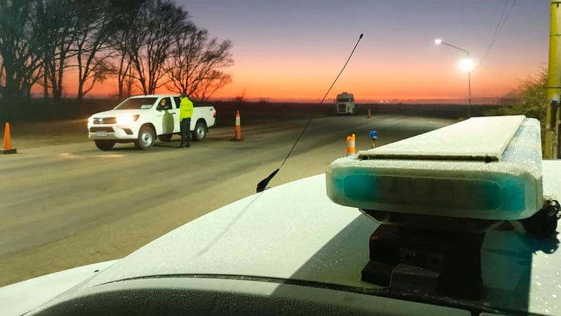 La Pampa reforzó los controles policiales y sanitarios en sus límites provinciales. / Foto: Policía de La Pampa