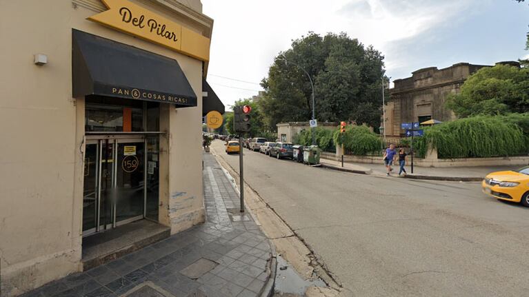 La panadería donde ocurrió el robo, en barrio Alberdi.