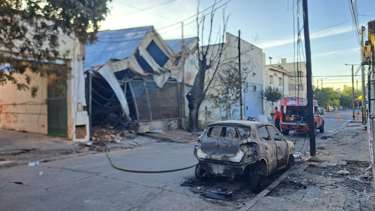 La pensión del incendio fatal no tenía habilitación: vivían en dormitorios de 2x2 de chapa y madera