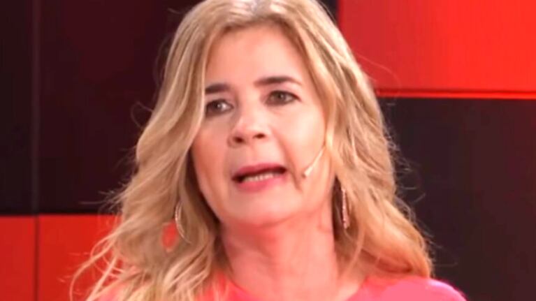 La periodista fue asaltada mientras hacía un móvil.
