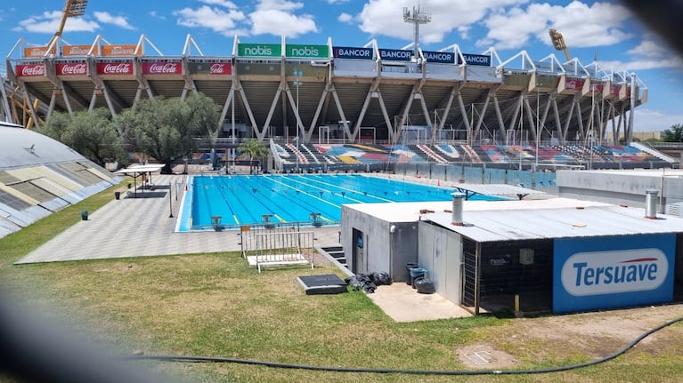 La pileta olímpica del estadio Kempes