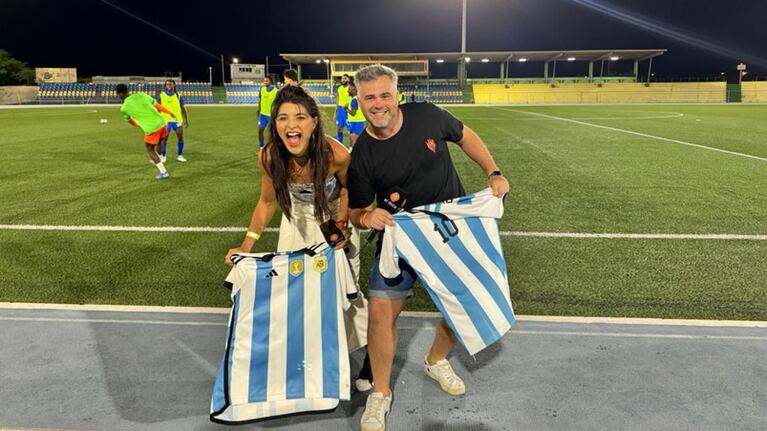 La pista salió desde las tribunas del estadio en Willemstad.