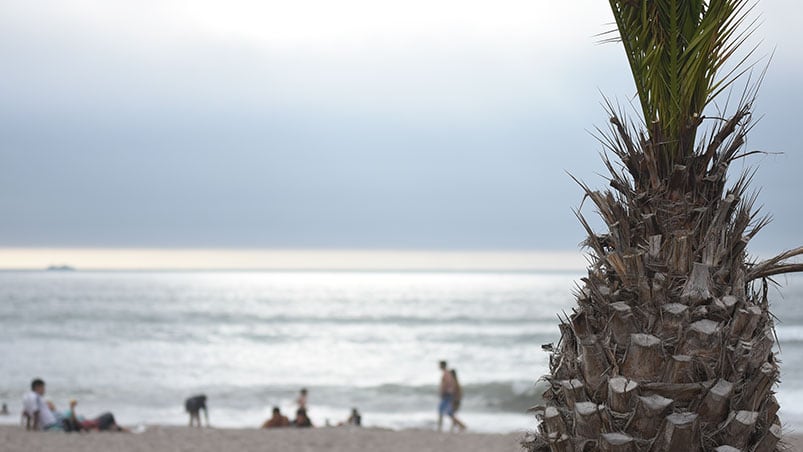 La playa es el otro atractivo chileno para los argentinos. Foto: Lucio Casalla / ElDoce.tv.