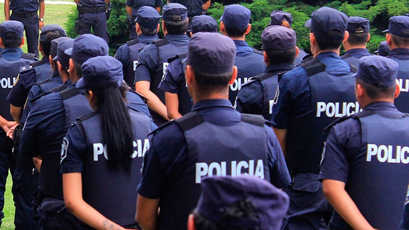 La Policía bonaerense confirmó otro despido por un escándalo.