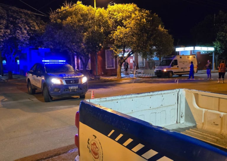 La policía fue atropellada en el acceso sur a la ciudad de Oliva. Foto: Canal Otc.