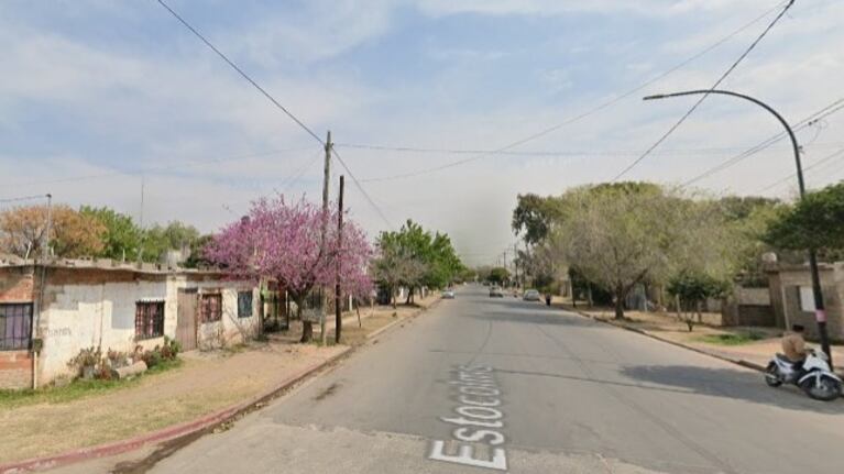 La policía investiga la muerte de una mujer en una vivienda de Estocolmo al 4400.