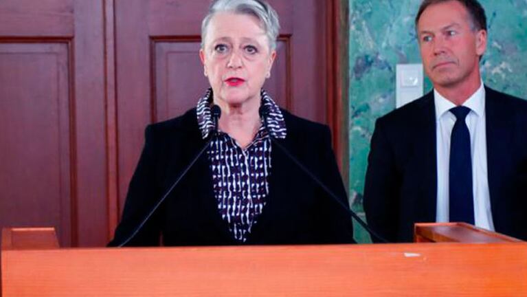 La presidente del Comité Noruego del Nobel, Berit Reiss-Andersen anuncia el premio.