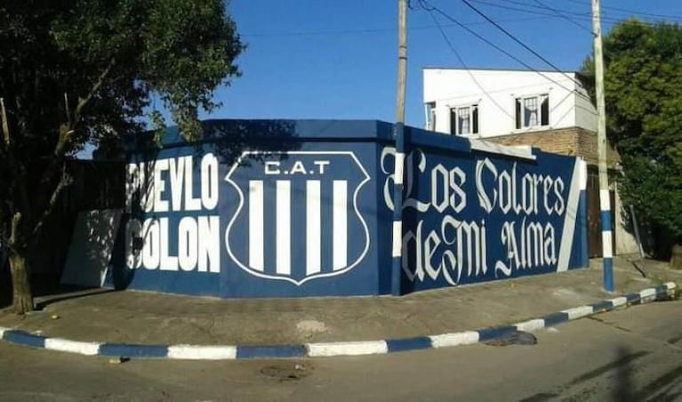 La previa de Instituto-Talleres: así pintan murales sus agrupaciones en Córdoba